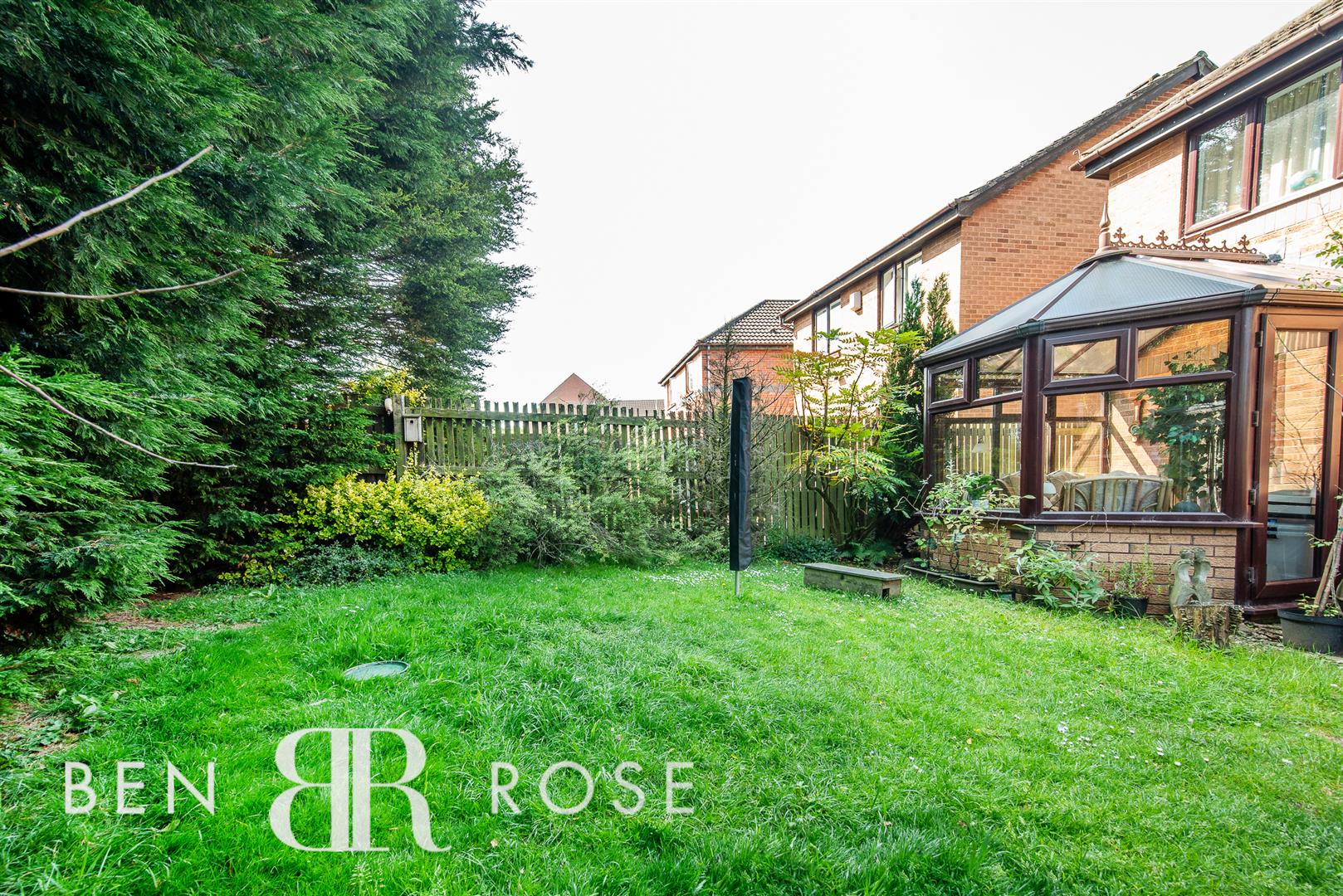 4 bed property in Brantwood Drive, Leyland